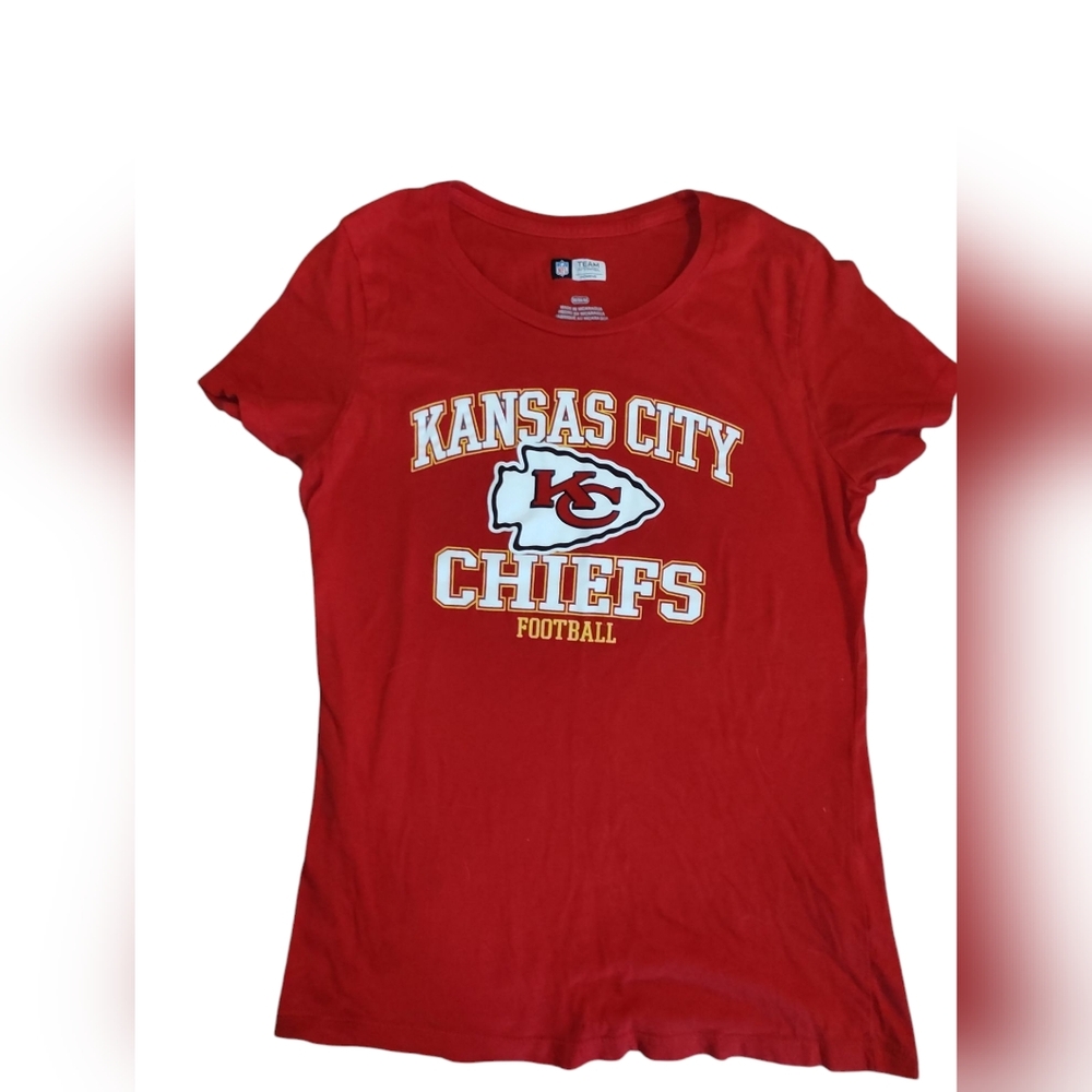 Kansas City Chiefs Women's Red NFL Team Apparel T-Shirt Size Medium